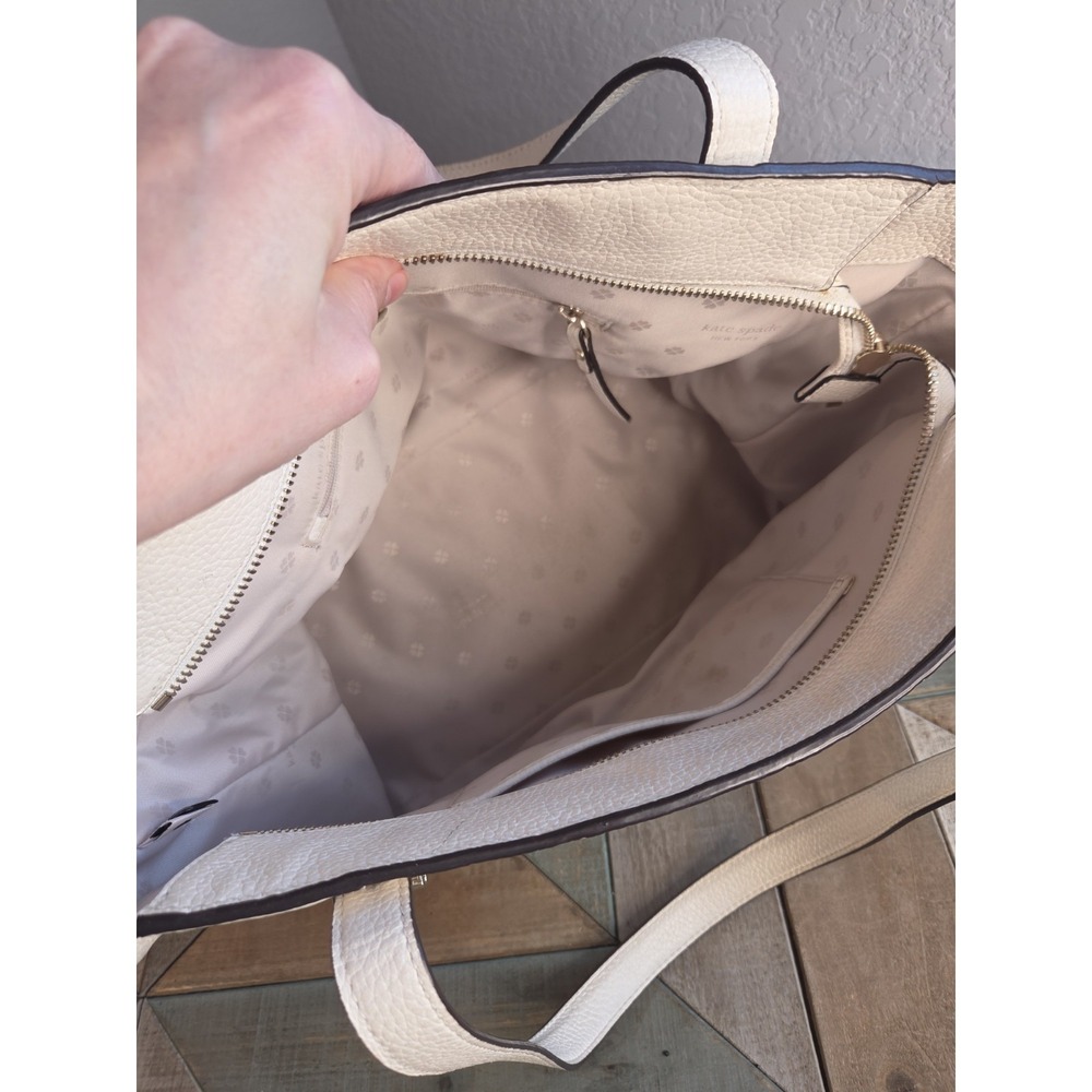 Kate Spade Oakwood Street Chandra Soft Ivory White Pebbled Leather Tote Handbag - Picture 9 of 9